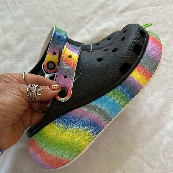 Copy Crocs Platform Classic Crush Spray Dye  Black Rainbow Slip On Shoes M 6 W 8 - Picture 3 of 10